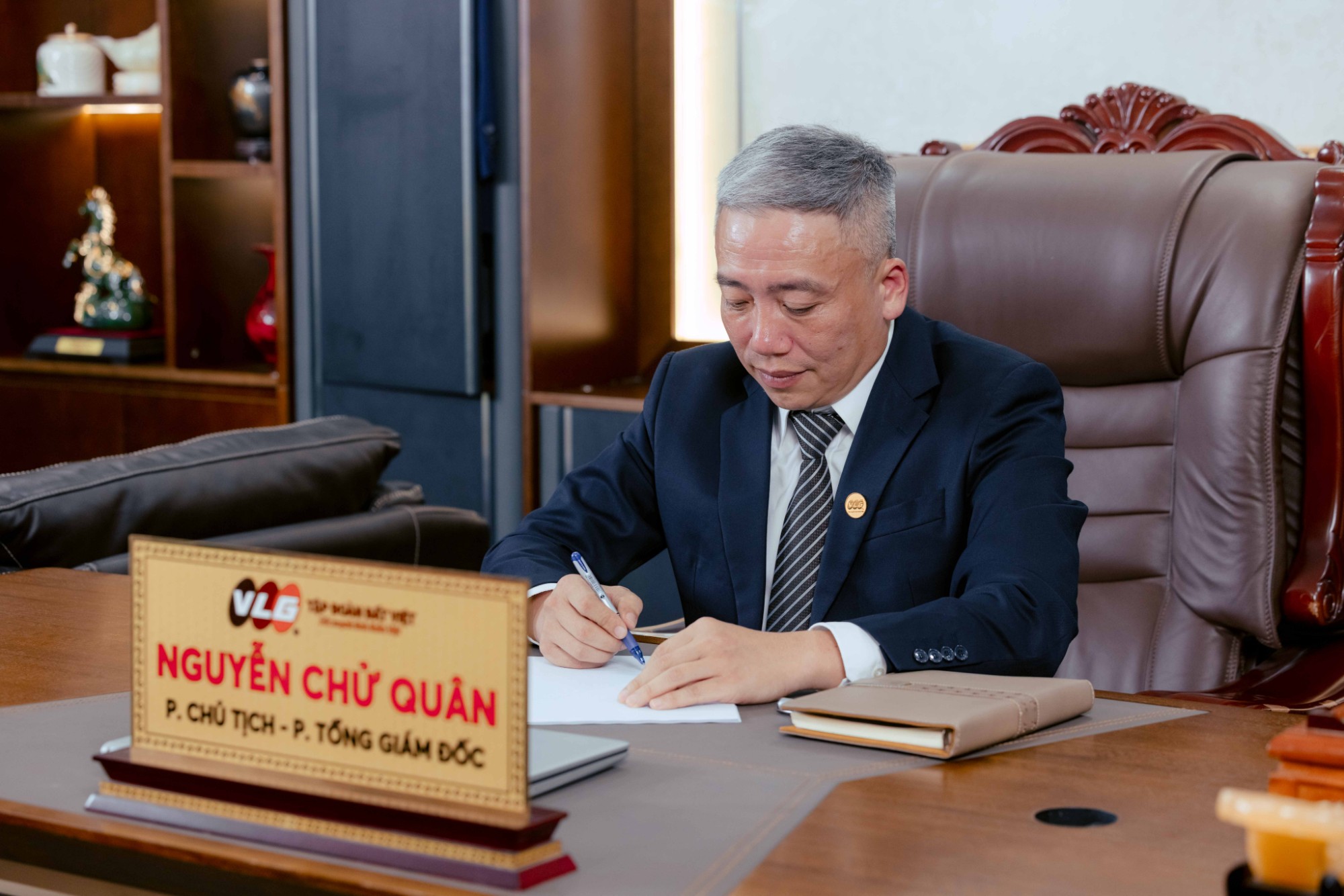 Mr Quân Office